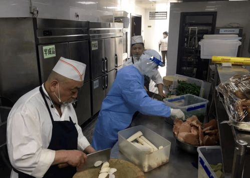 蘭州市市場監(jiān)督管理局圓滿完成省兩會期間餐飲服務(wù)食品安全與計算機房維護(hù)雙重保障工作